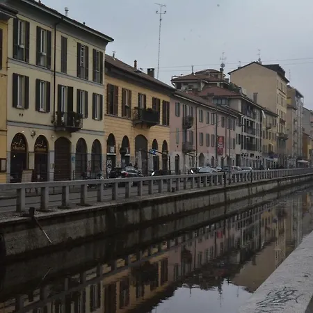 Апартаменты Aria Di Casa - Navigli Darsena